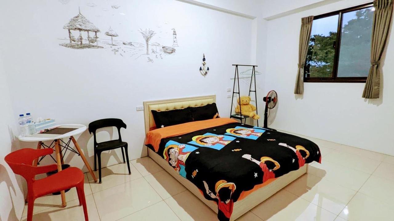 Yu Hai B&B Цзяоси Экстерьер фото